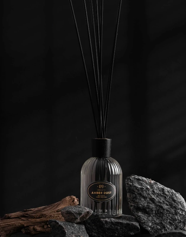 Aromatic89 Aroma difuzér s tyčinkami - Retro 250 ml - Amber Dust